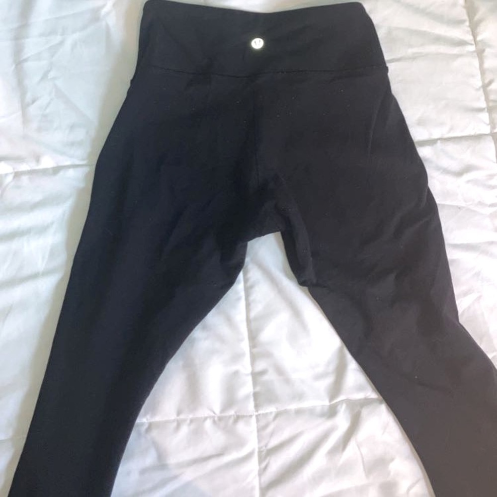 Lululemon cropped leggings